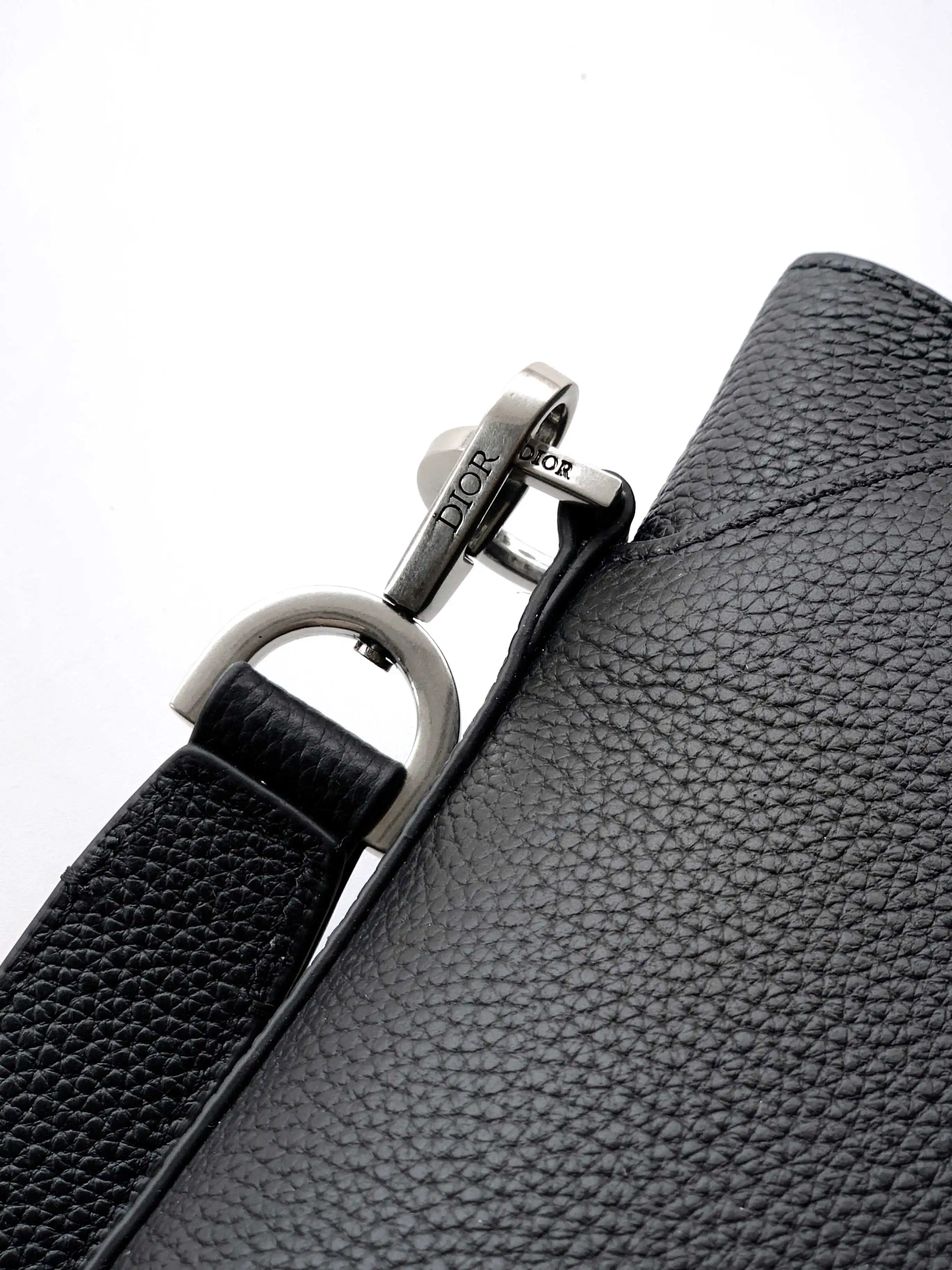 迪奥Dior Normandie A5 三角形手拿包 二零二五冬季男装系列新品 - 细节图 5