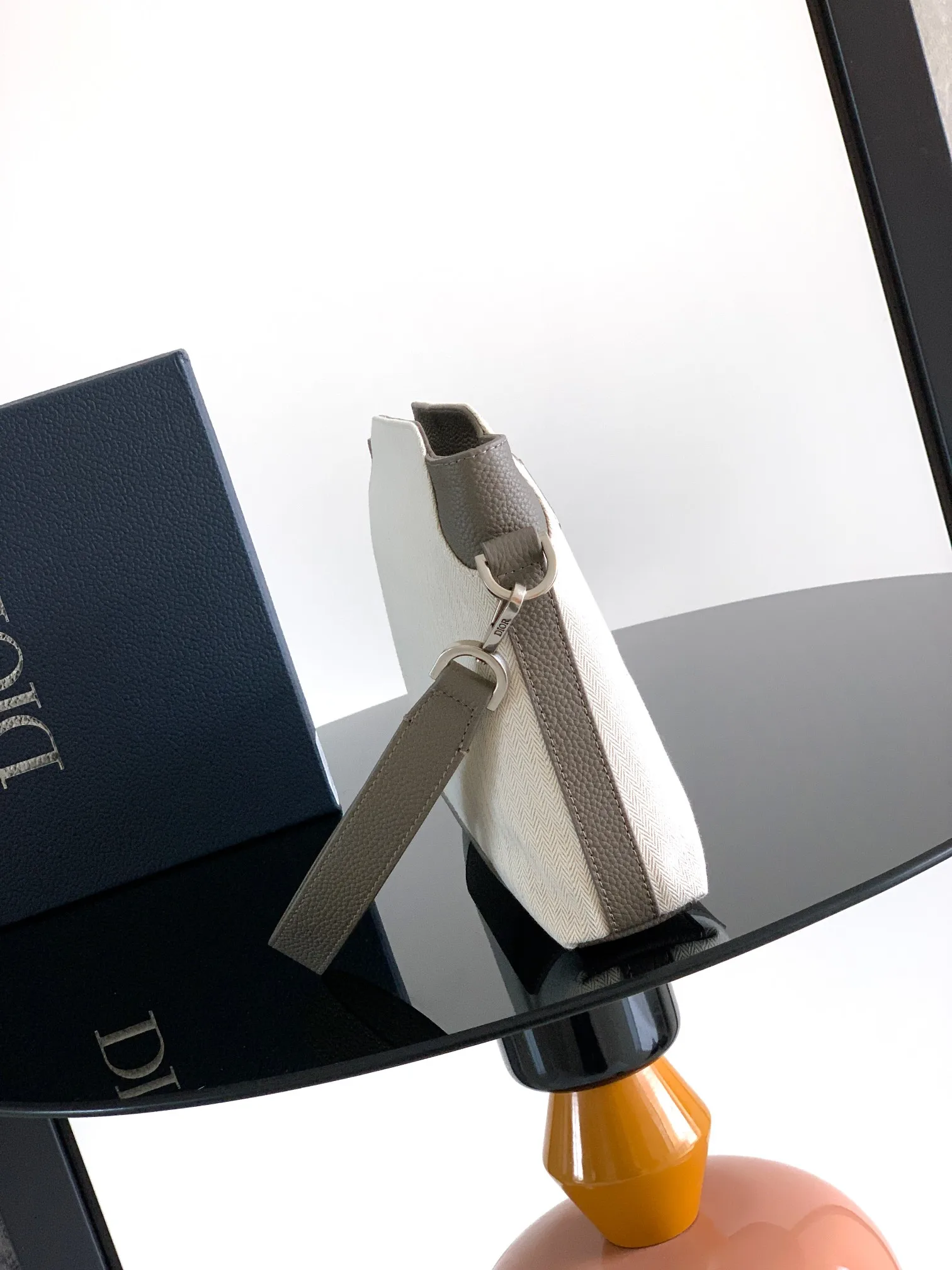 迪奥Dior Normandie A5 三角形手拿包 二零二五冬季男装系列新品 - 细节图 2
