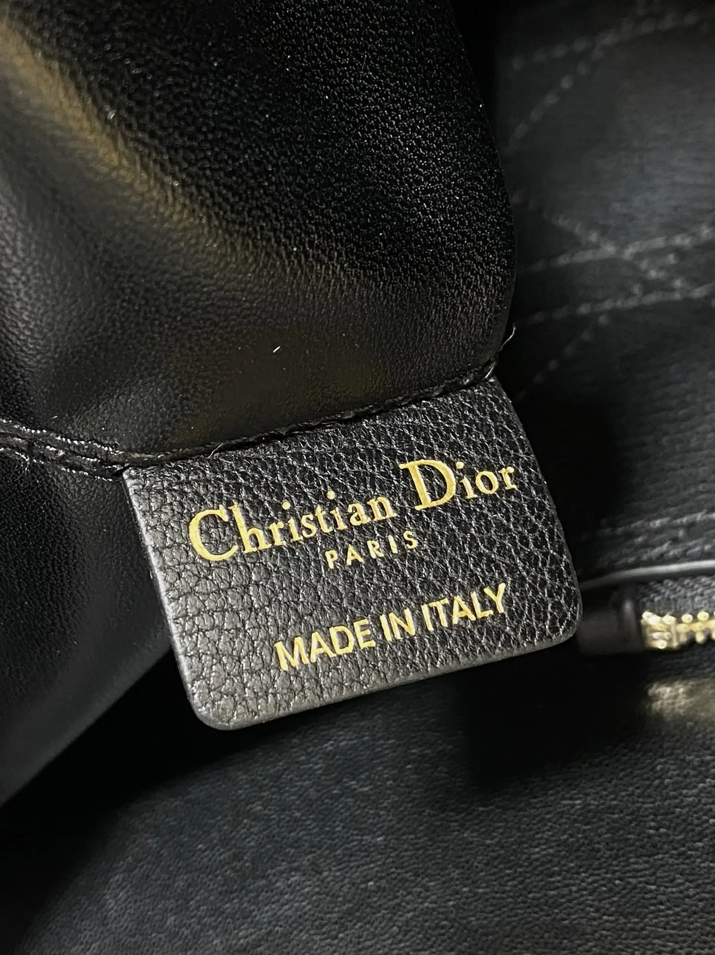 Dior Toujours Large Handbag - Detail view 9