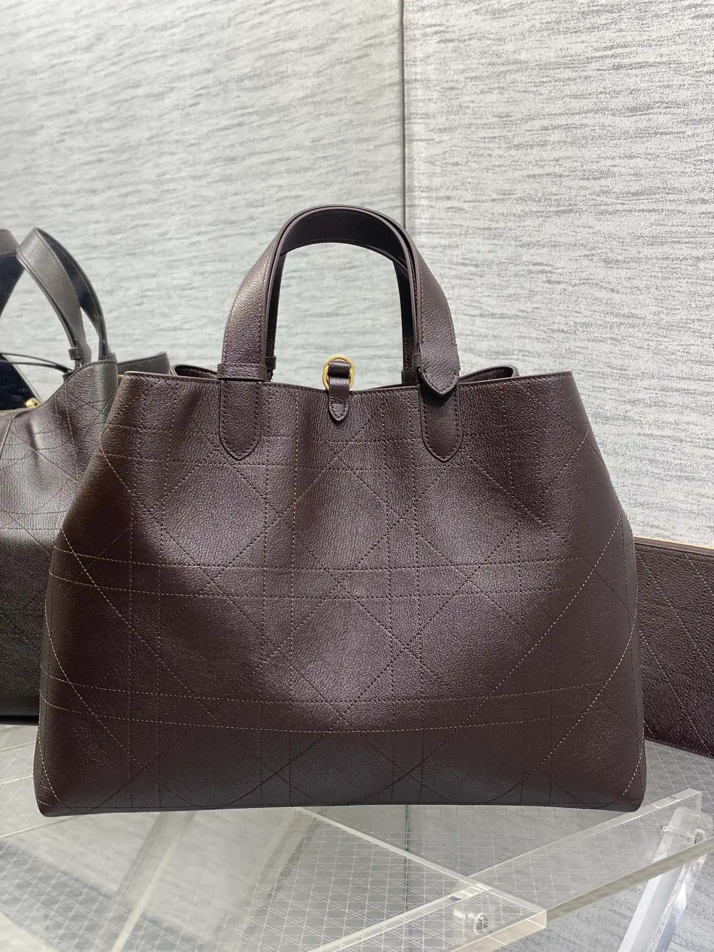 Dior Toujours Large Handbag - Detail view 3