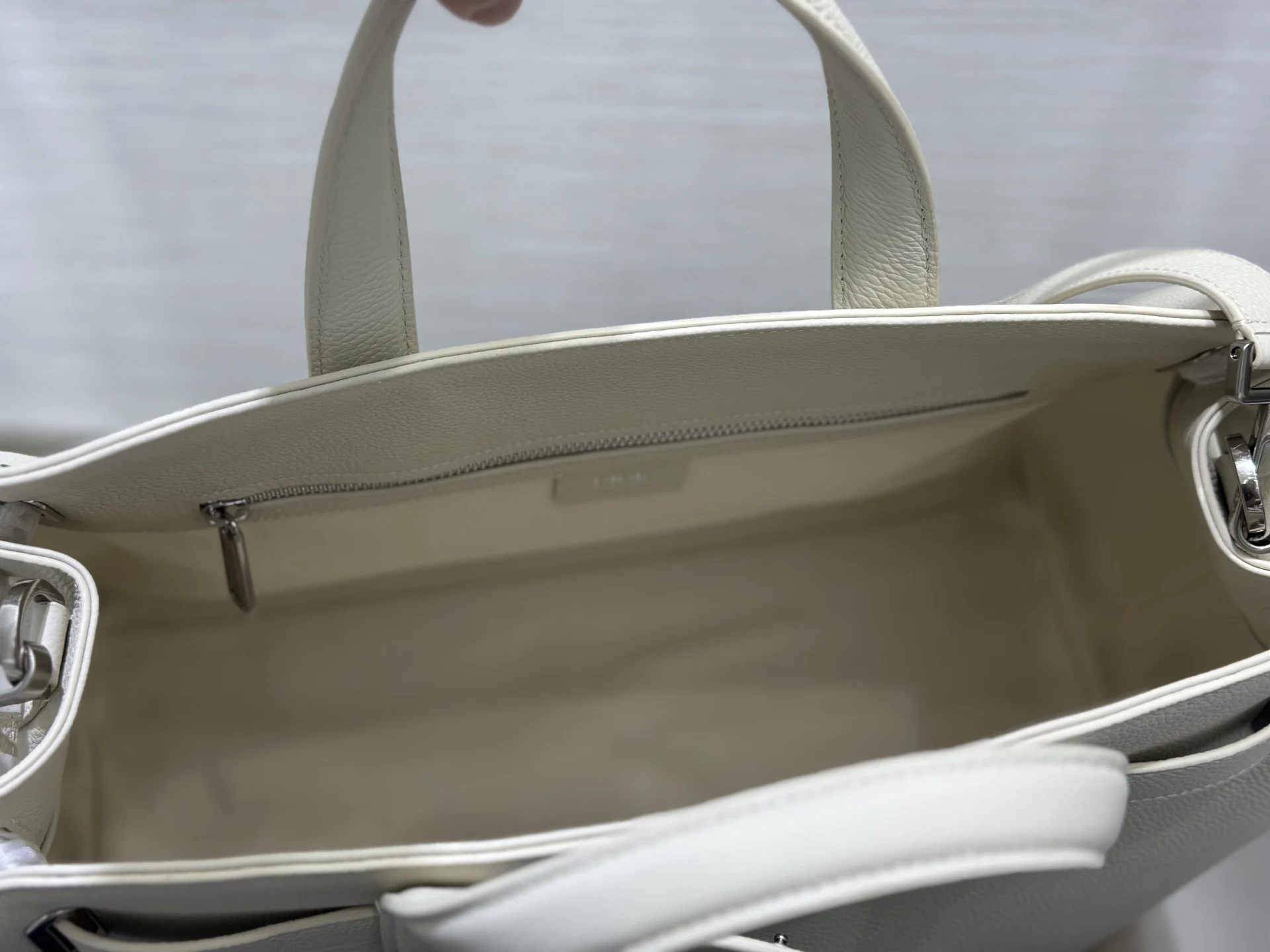 Dior Dior Normandie Bag for Men - Detail view 8