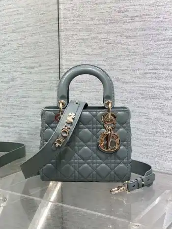 Lady戴妃四格系列