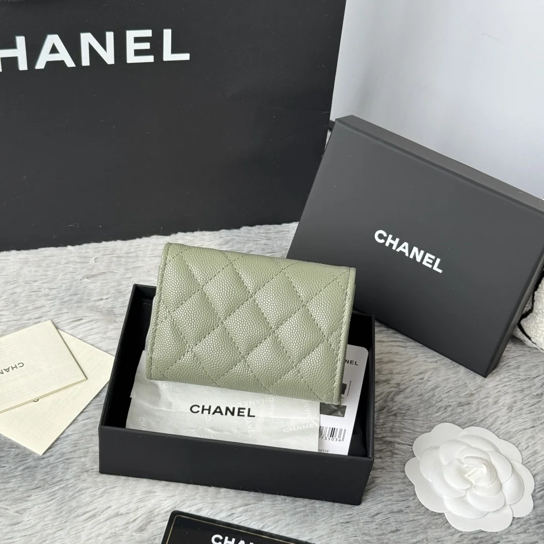 Chanel AP0230 Trifold Wallet Card Holder - Detail view 3