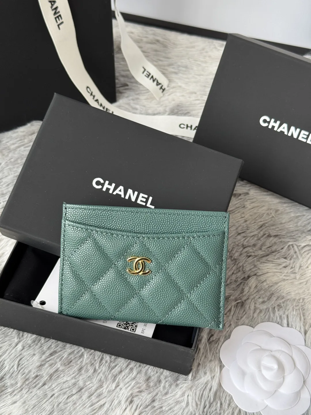 Chanel AP0213 CF Card Case, Chip-style Card Holder - Detail view 2