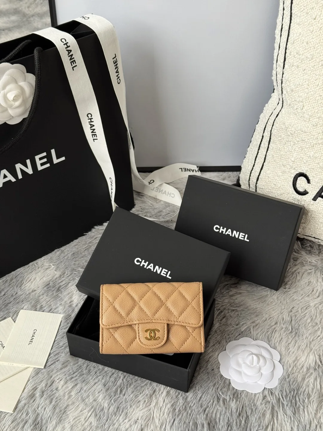 Chanel AP0214 Ball, Caviar, Large Ball Grain, CF Card Holder - Detail view 1