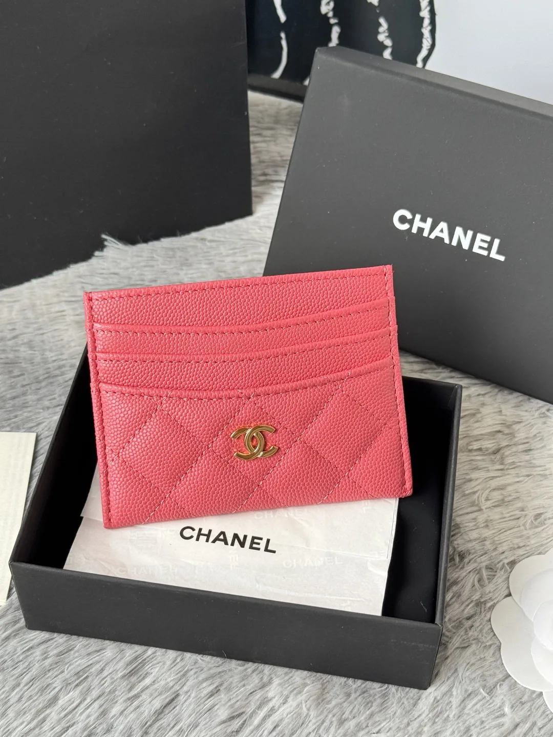 Chanel AP4472 2025 New Season Lambskin Cardholder - Detail view 2