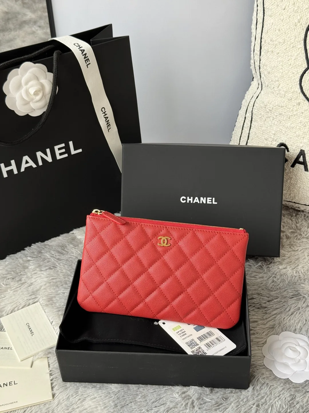 Chanel AP1071 New Style Ball Pattern Diamond Quilted Clutch Bag