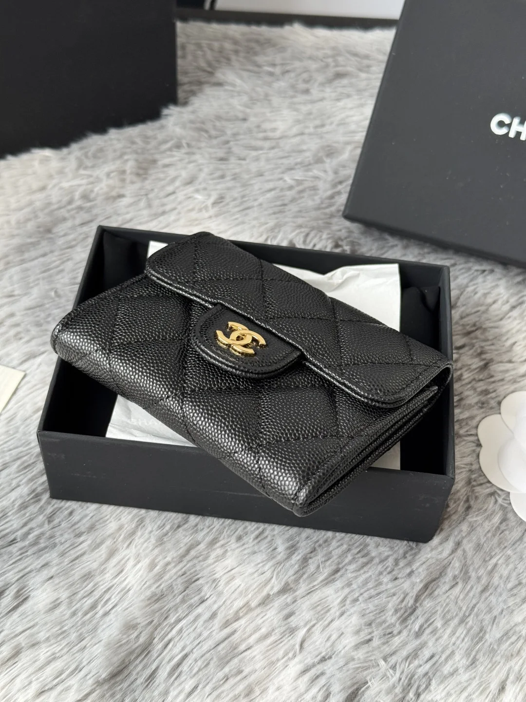 Chanel A31504 Classic CF Card Wallet - Detail view 4