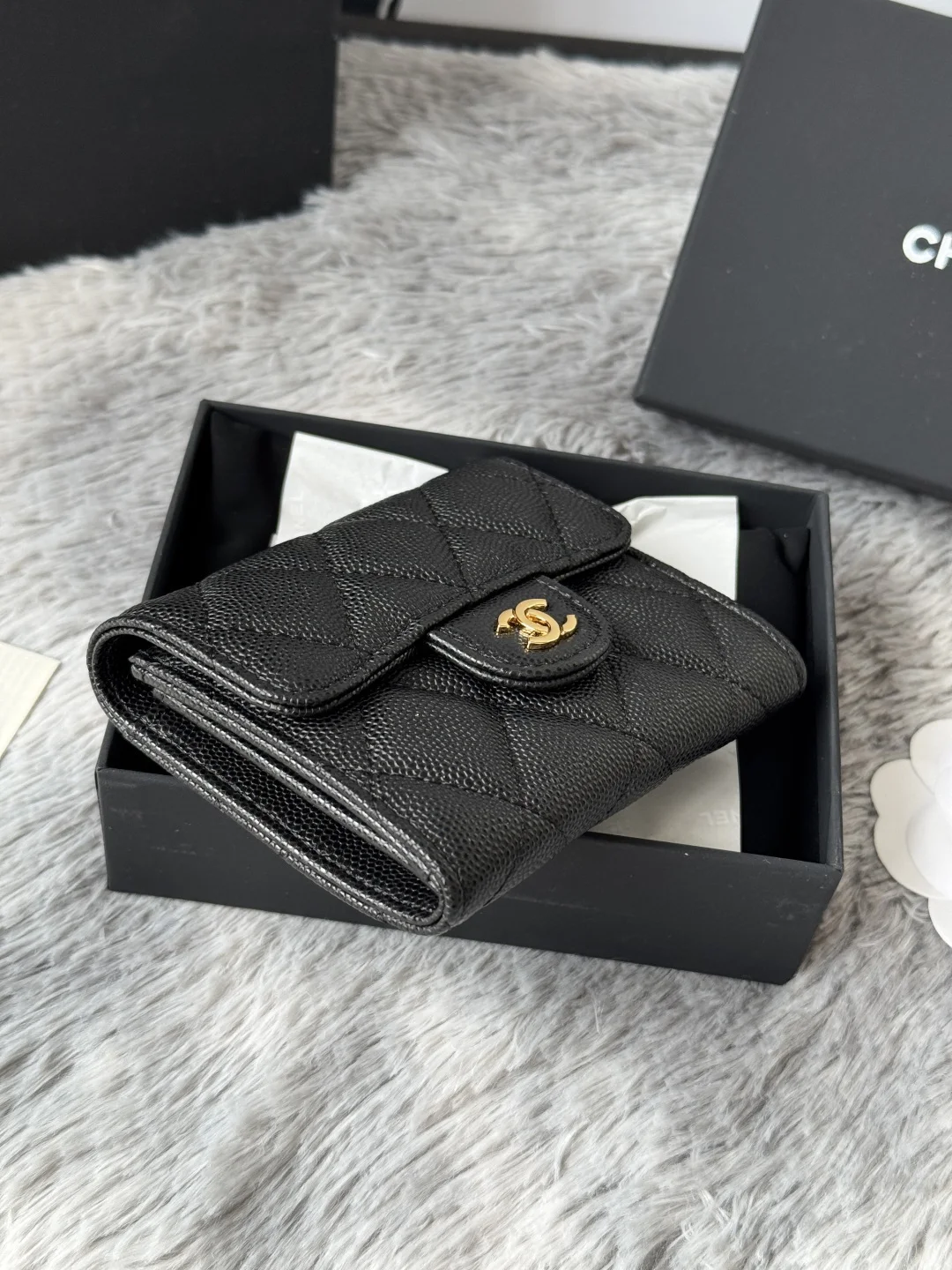 Chanel A31504 Classic CF Card Wallet - Detail view 5