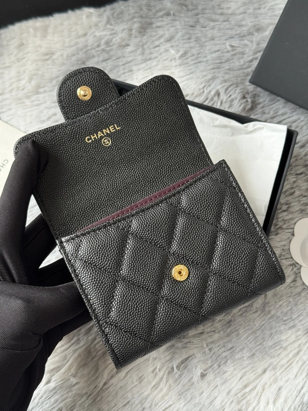 Chanel A31504 Classic CF Card Wallet - Detail view 7