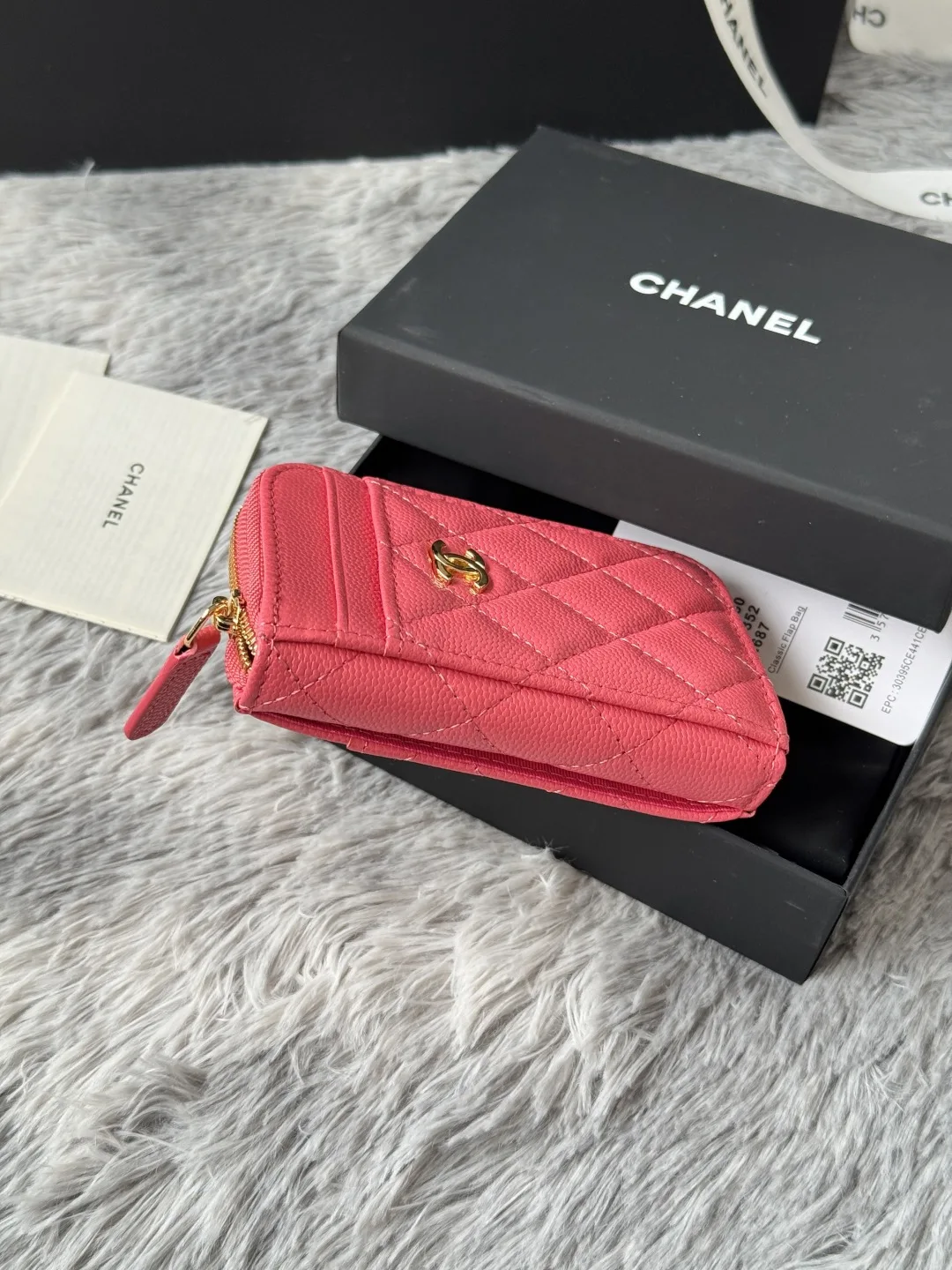 Chanel AP1650 Small Zip Pouch Laka Pouch - Detail view 5