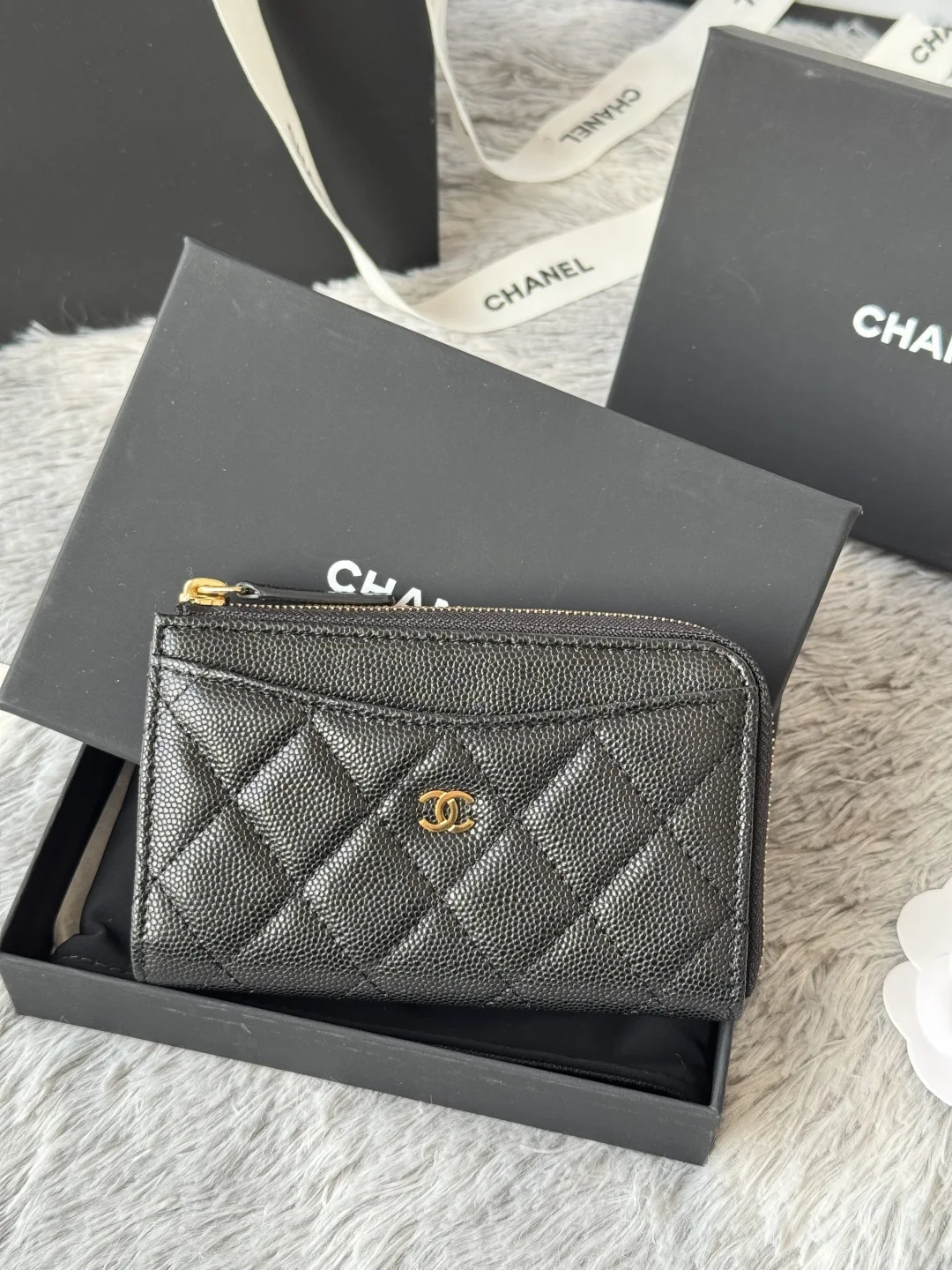 Chanel A3179 2024 7-shaped single pull card holder - Detail view 2