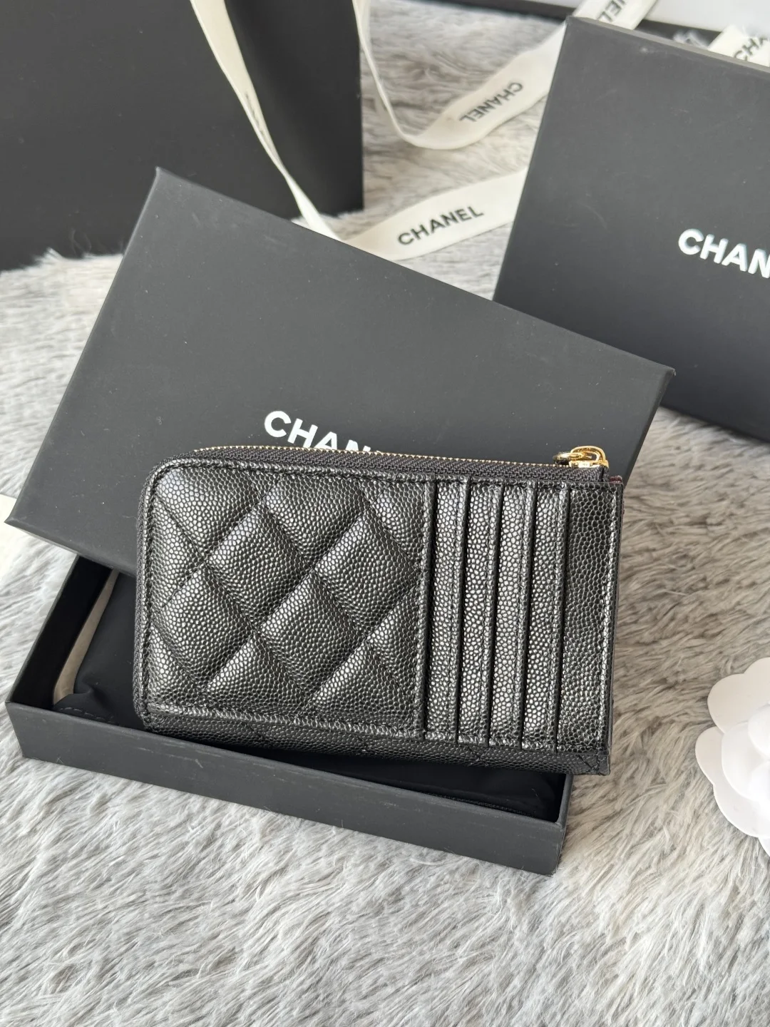 Chanel A3179 2024 7-shaped single pull card holder - Detail view 3