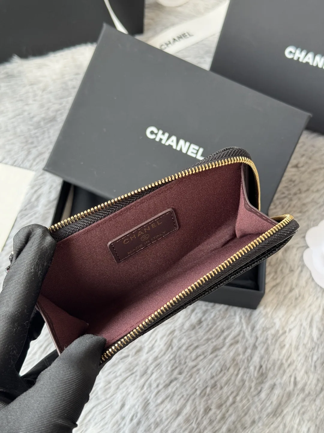 Chanel A3179 2024 7-shaped single pull card holder - Detail view 7