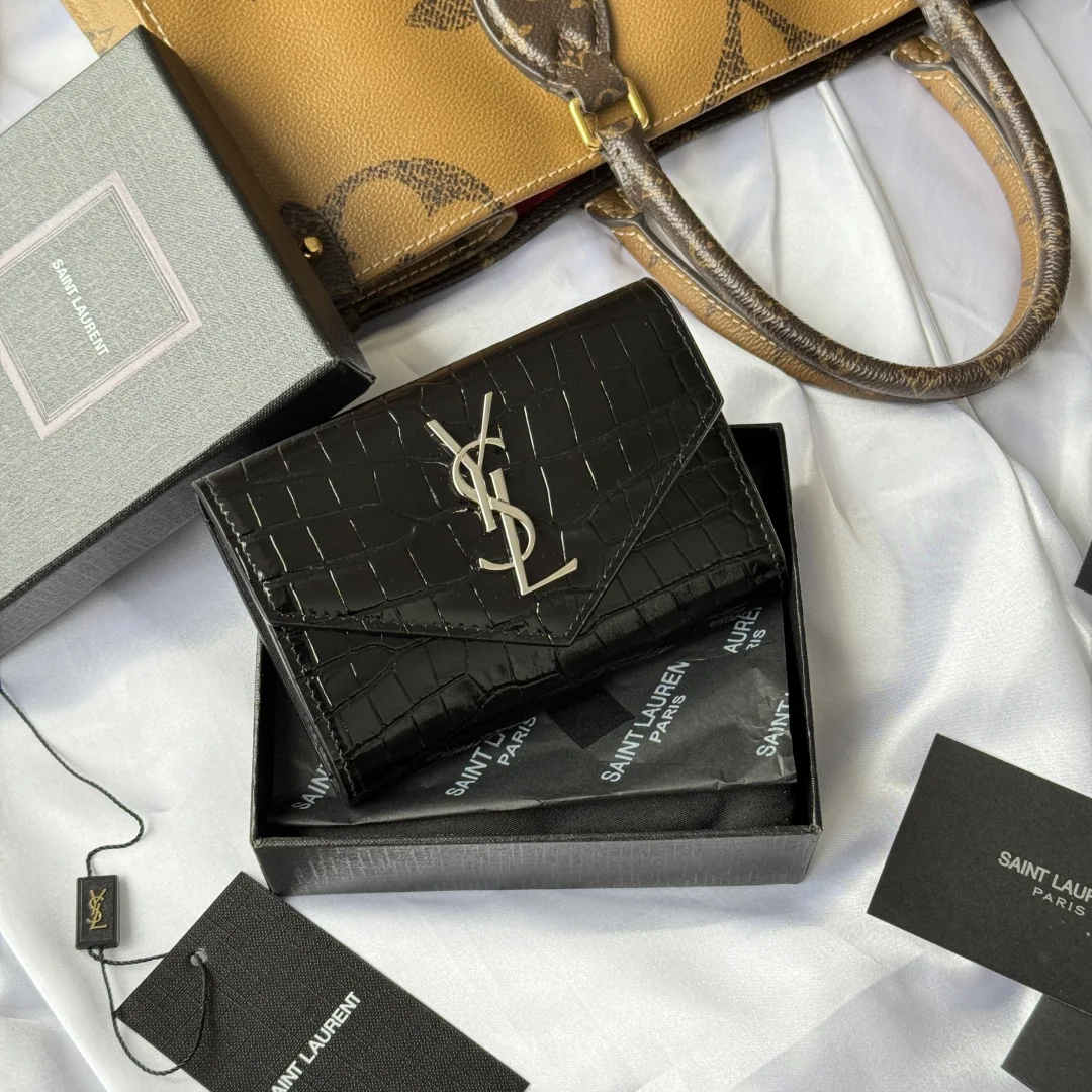 SAINT LAURENT 414404 Two-Fold Short Wallet Card Holder Coin Purse - Detail view 2