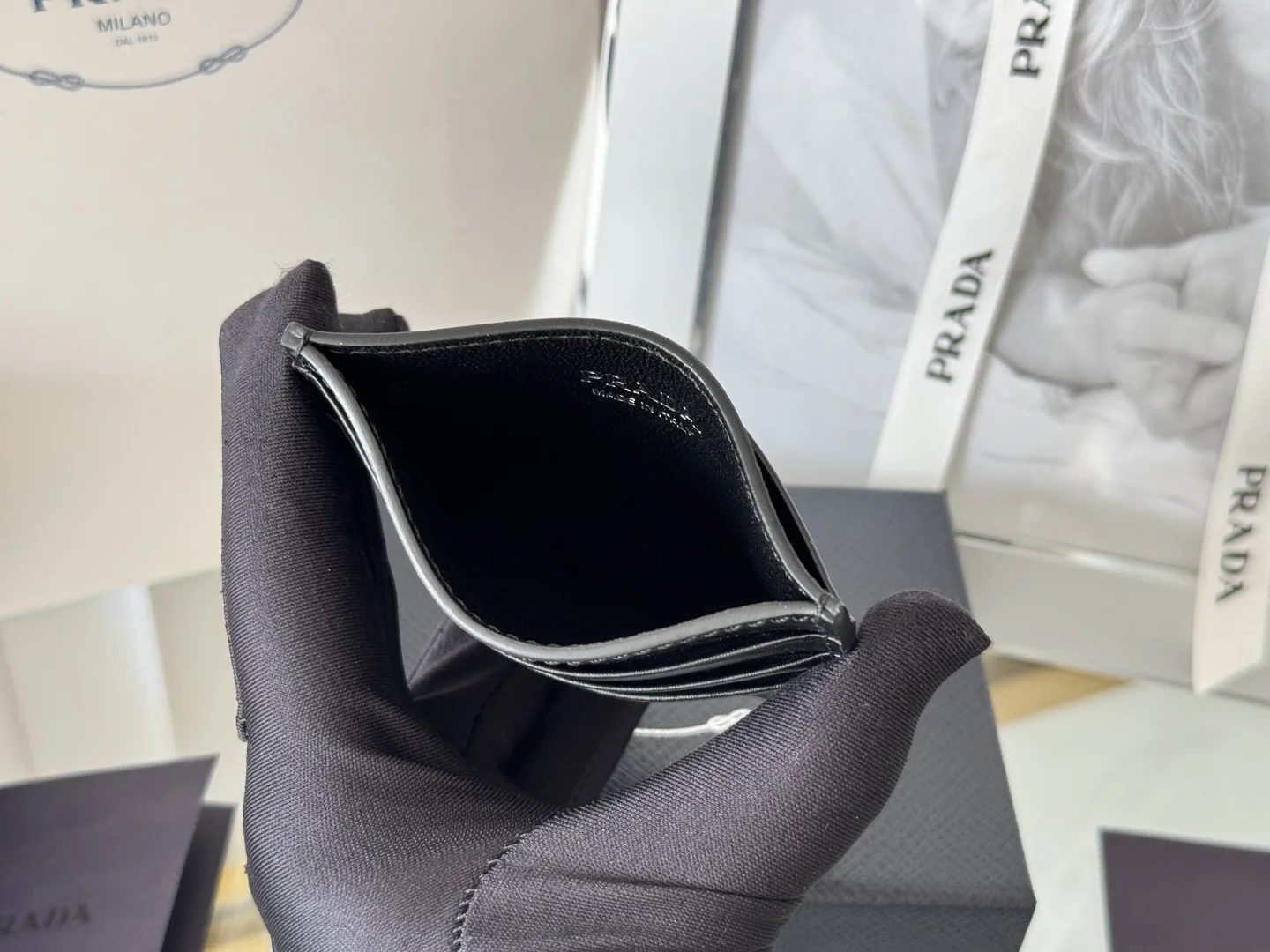 Prada 1MC025 Men s and Women s Card Holder Wallet - Detail view 8