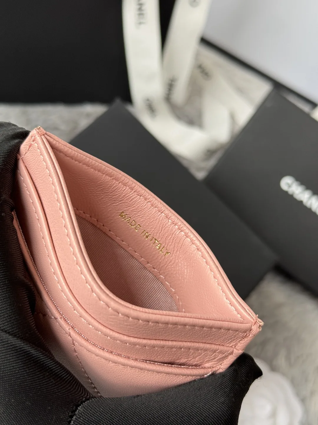 Chanel AP1167 Embroidered Argyle Cardholder - Detail view 9