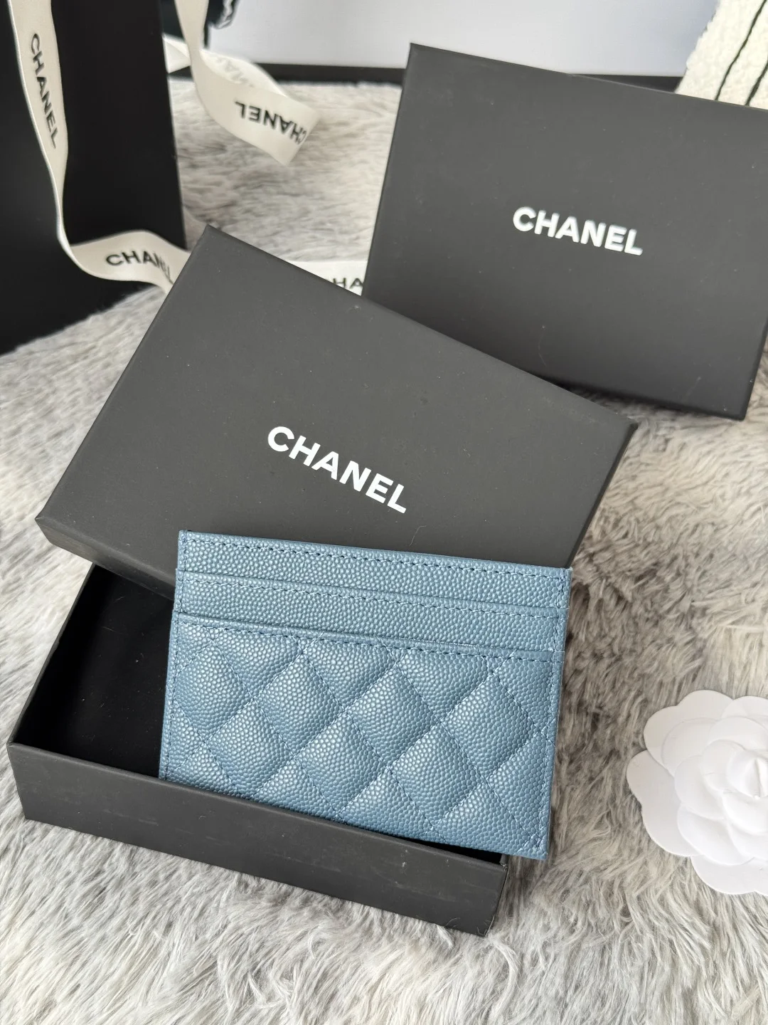 Chanel 84431 New Le Boy Cardholder - Detail view 3