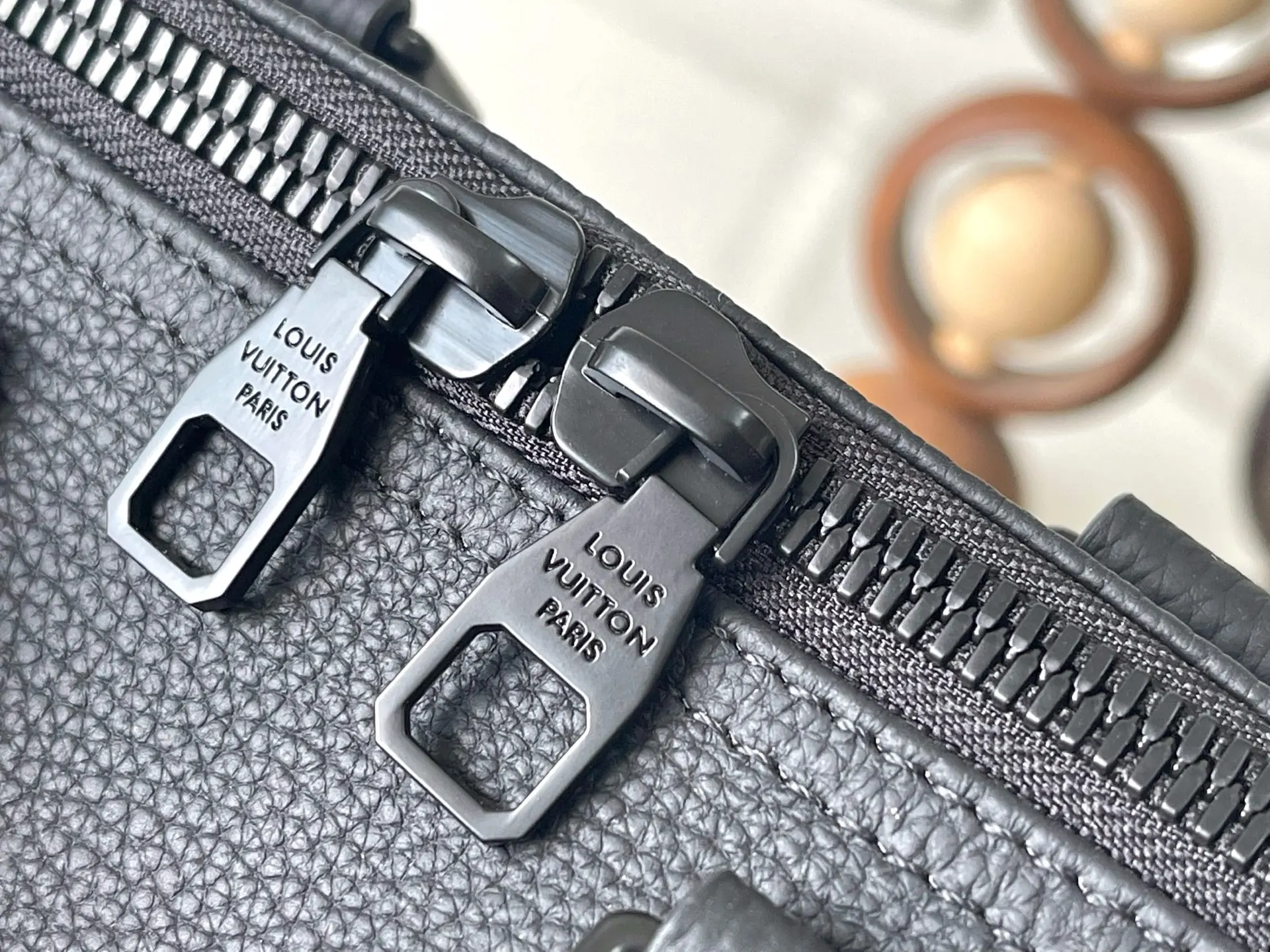 LVM15249半钢 全皮旅行袋 Keepall Bandouliere 35手袋 - 细节图 5