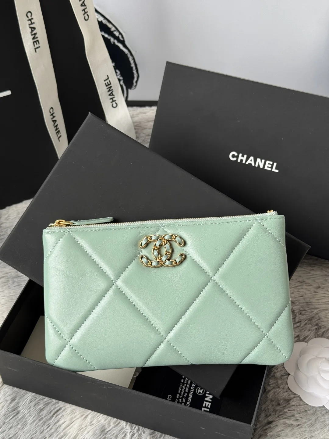 Chanel AP1790 Diamond Quilted Flap Coin Purse - Detail view 2