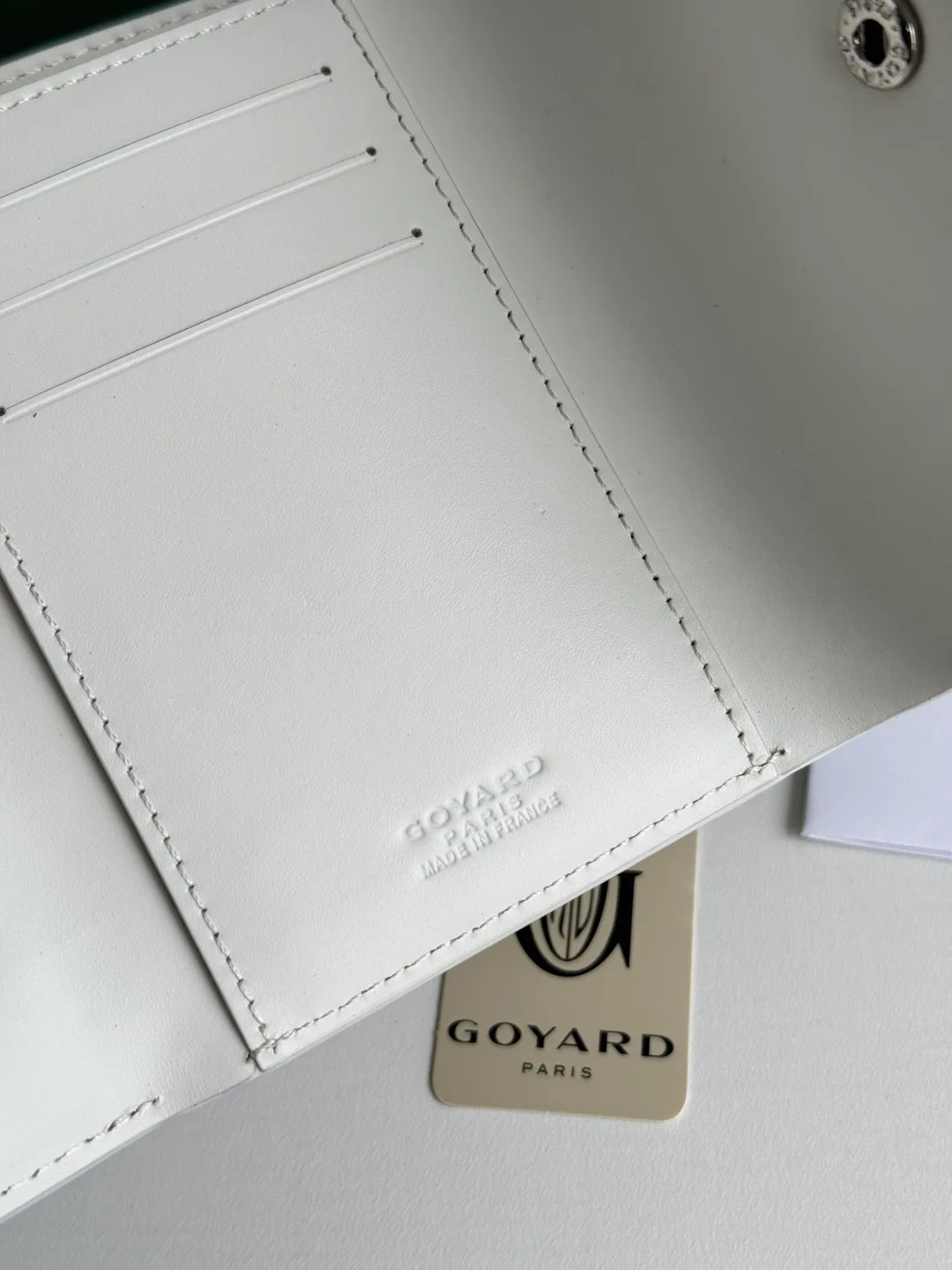 Goyard 3319 Saint-Gabriel Envelope Trifold Wallet - Detail view 8