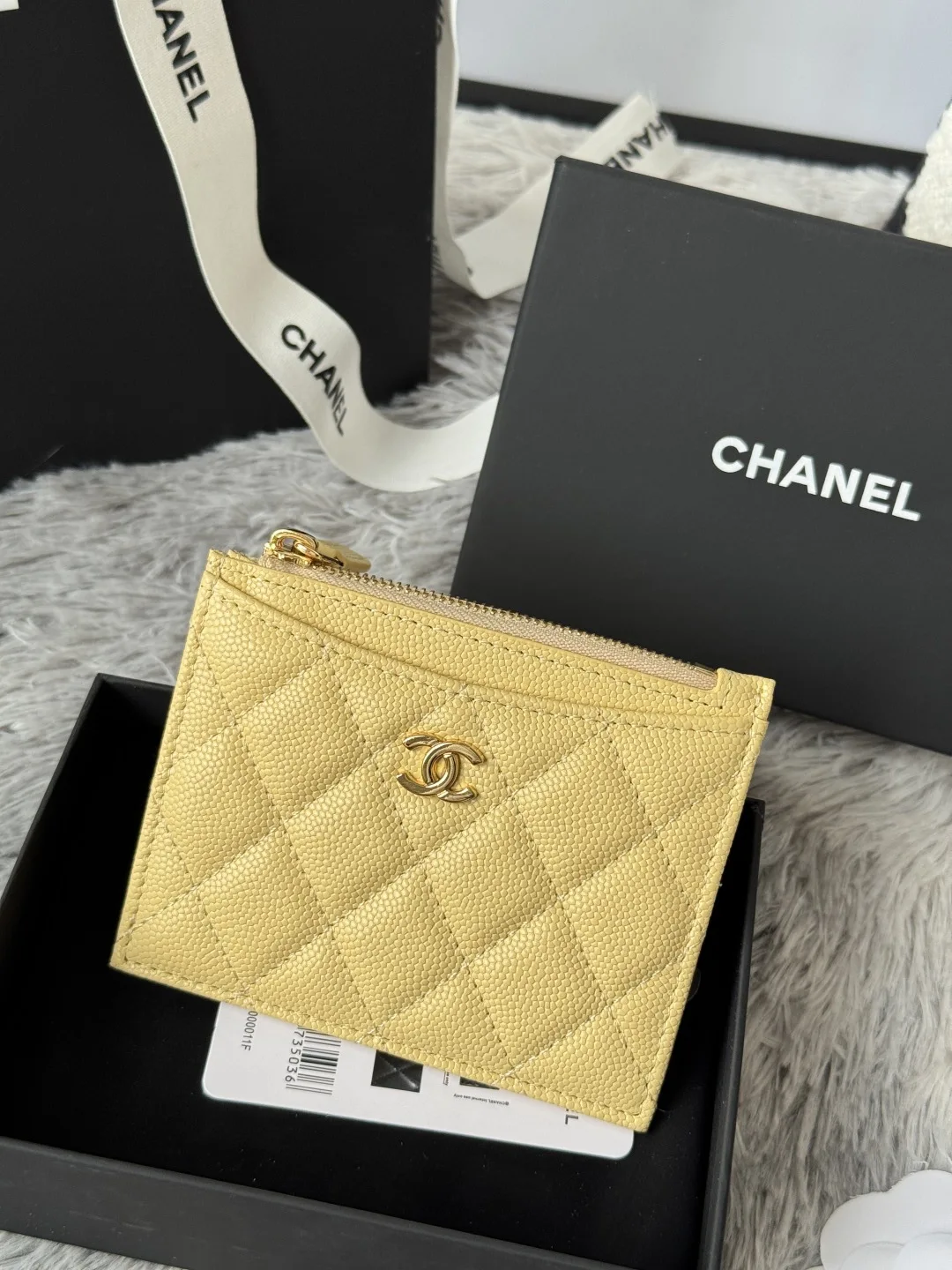 Chanel A84105 Single Card Holder - Detail view 2