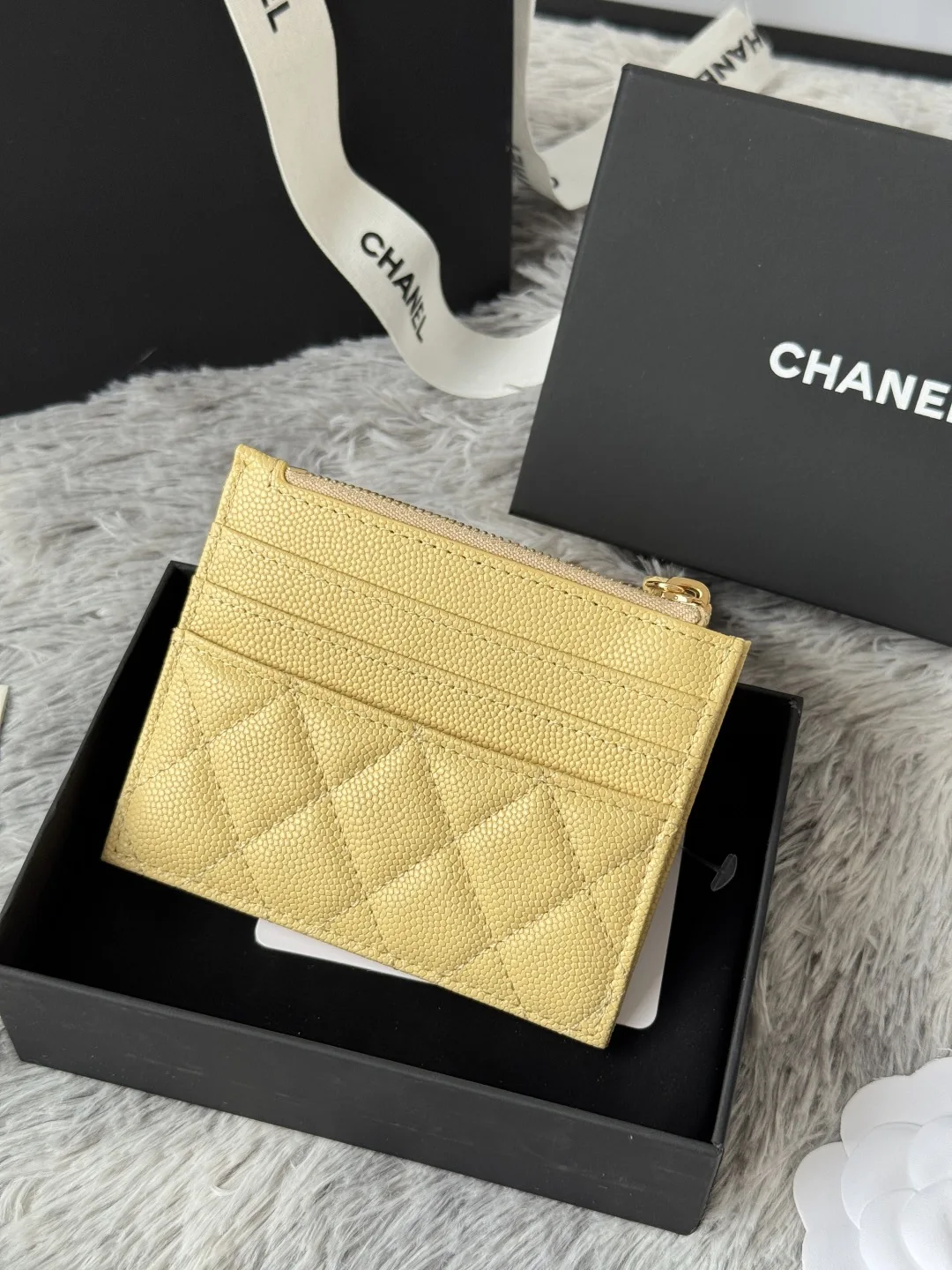 Chanel A84105 Single Card Holder - Detail view 3