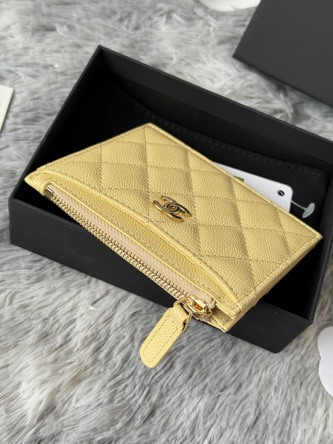 Chanel A84105 Single Card Holder - Detail view 4