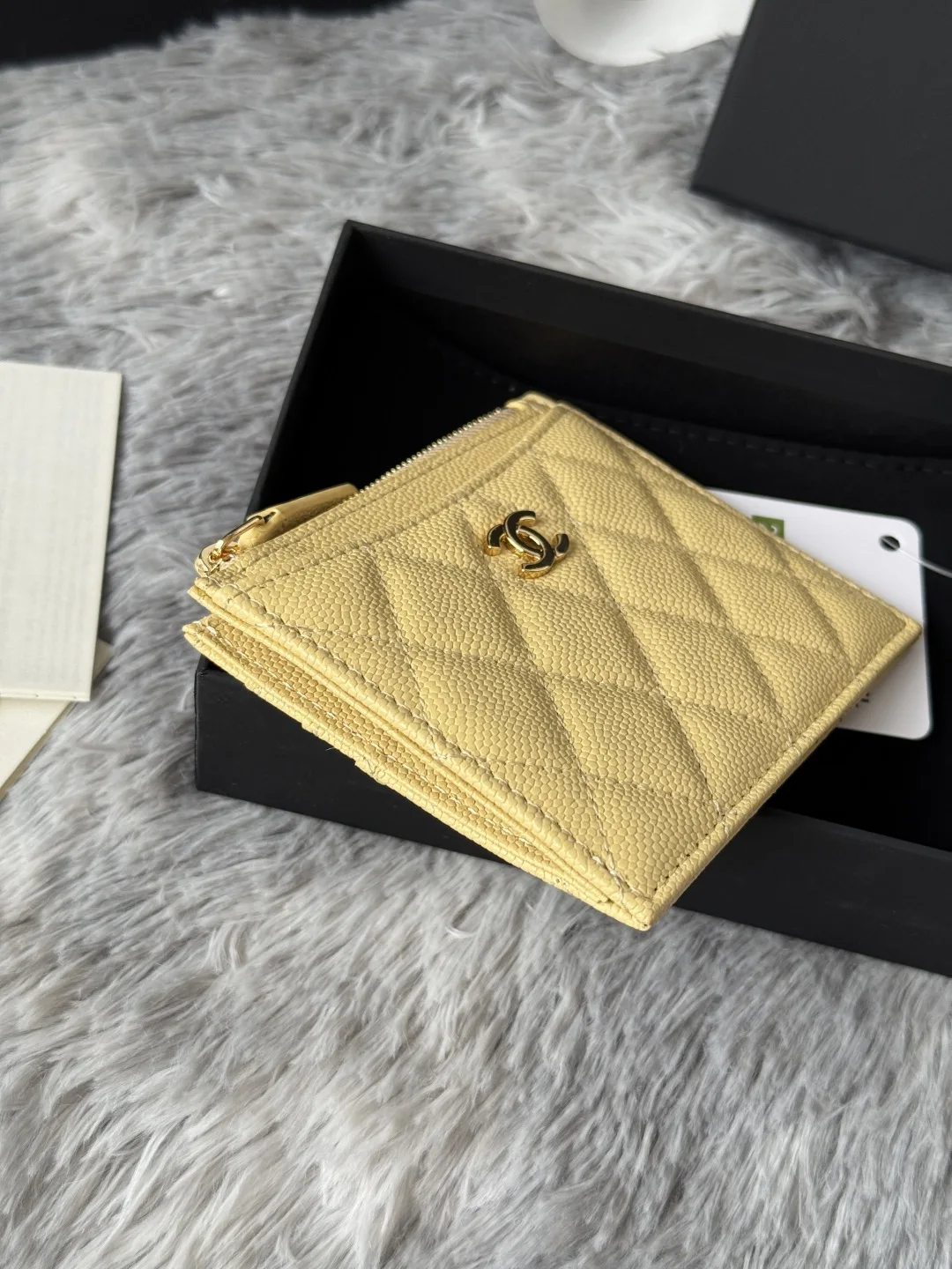 Chanel A84105 Single Card Holder - Detail view 5
