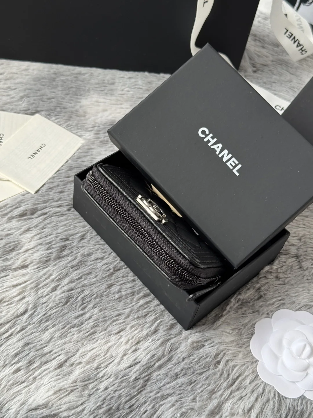 Chanel A80602 BOY Diamond Quilted Coin Purse - Detail view 4