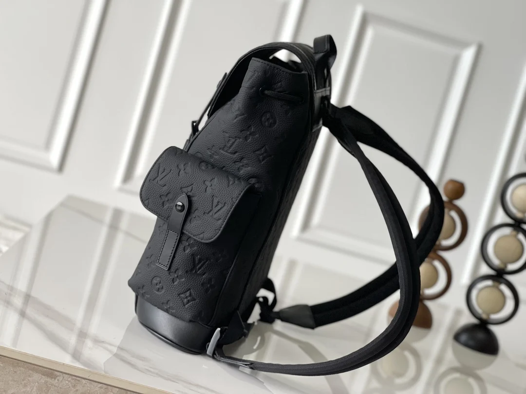 Louis Vuitton Small M20899 Christopher Backpack - Detail view 2
