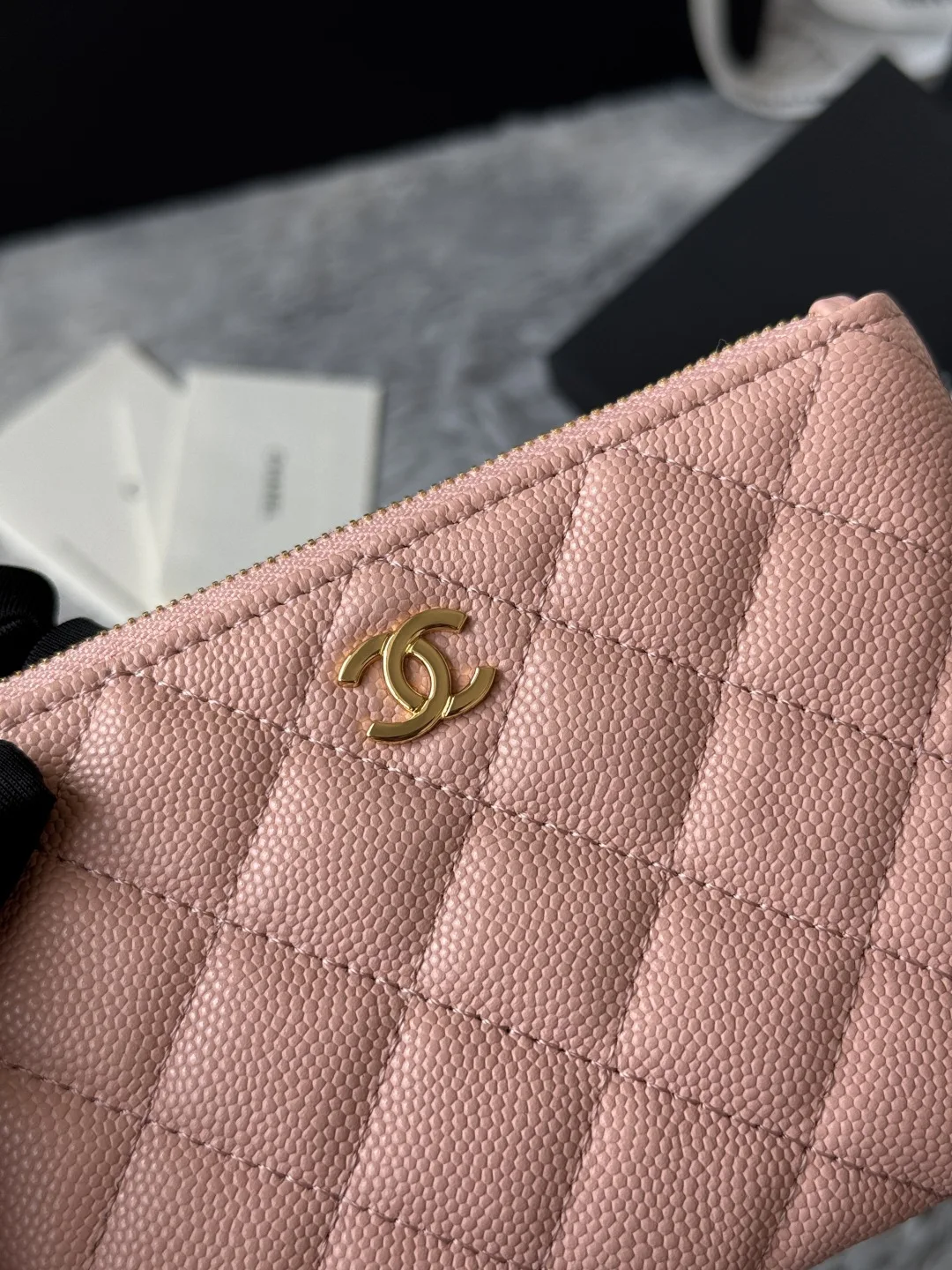 Chanel A50168 Zipped Pendant Coin Purse Card Holder - Detail view 5