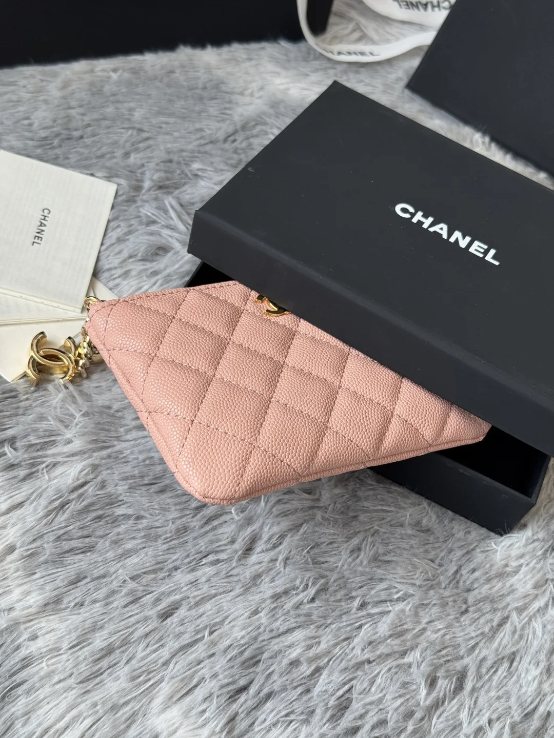 Chanel A50168 Zipped Pendant Coin Purse Card Holder - Detail view 9