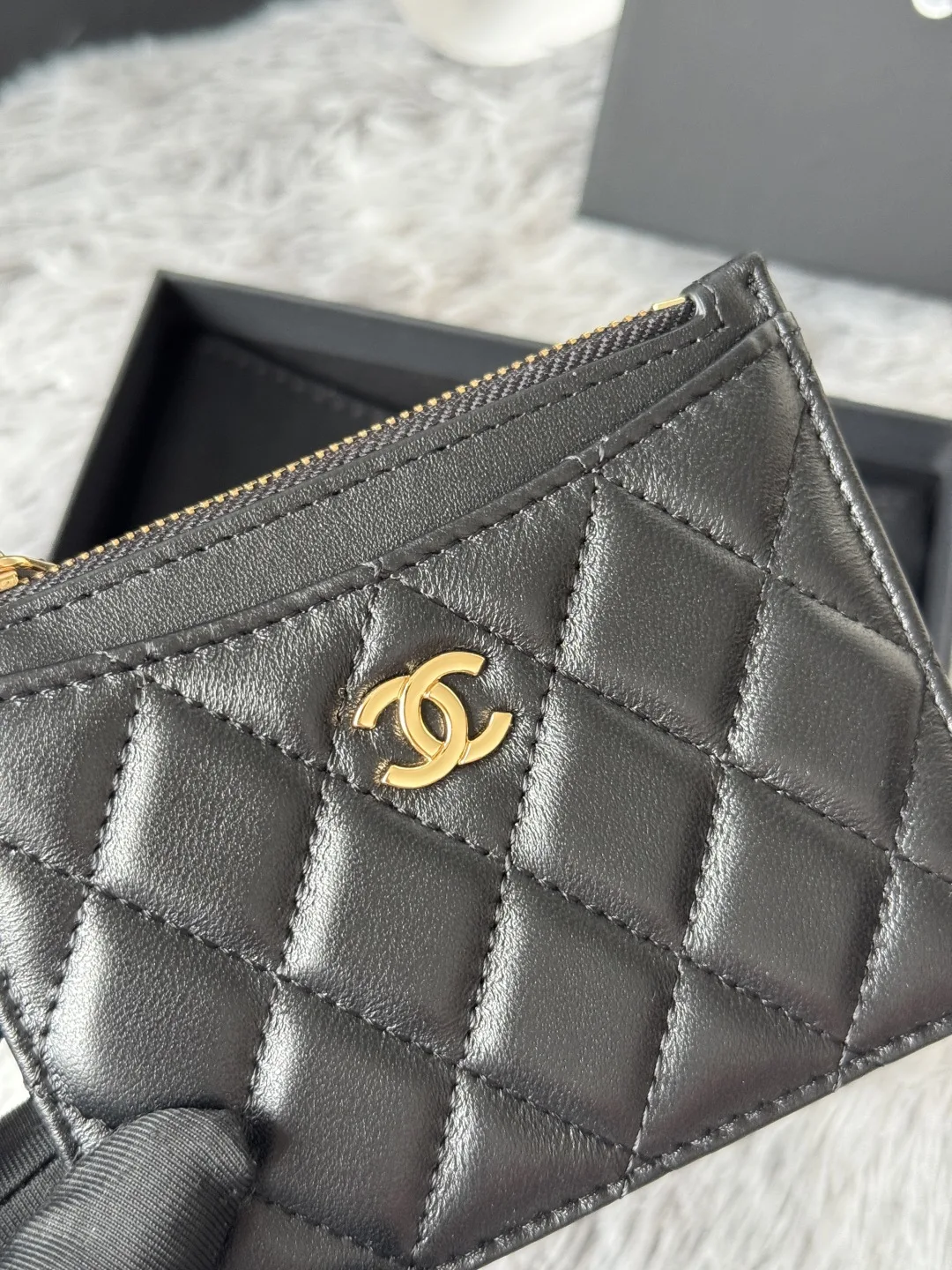 Chanel A84105 Single Card Holder - Detail view 7