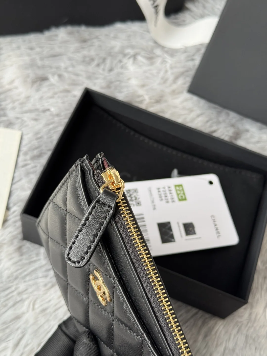 Chanel A84105 Single Card Holder - Detail view 8