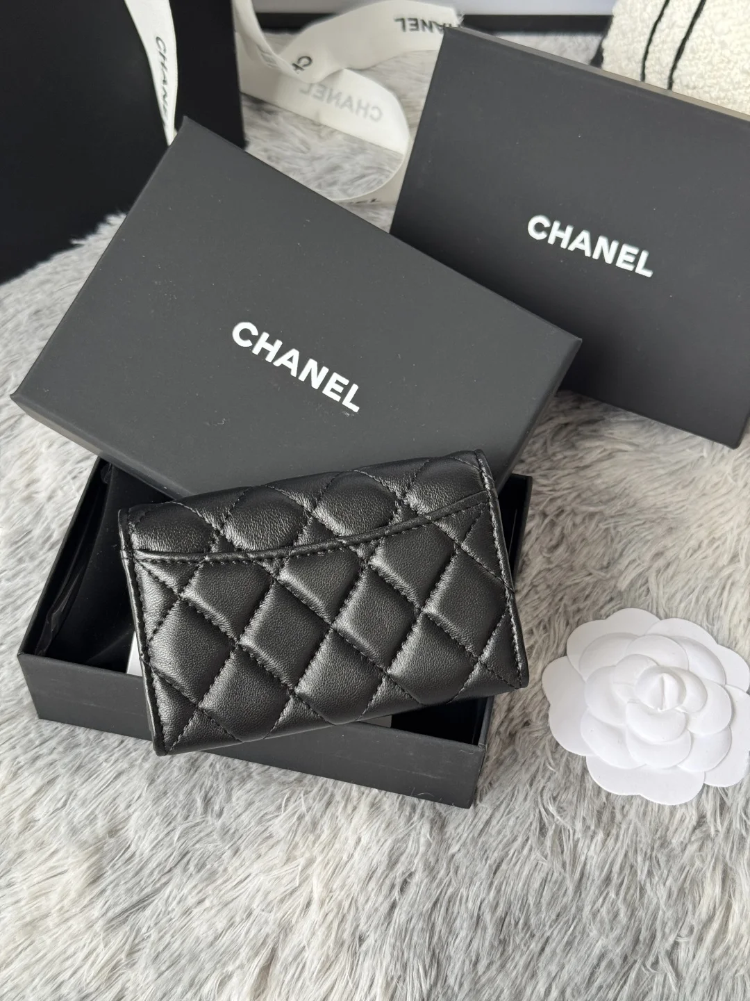 Chanel AP0214 Lambskin CF Cardholder - Detail view 3
