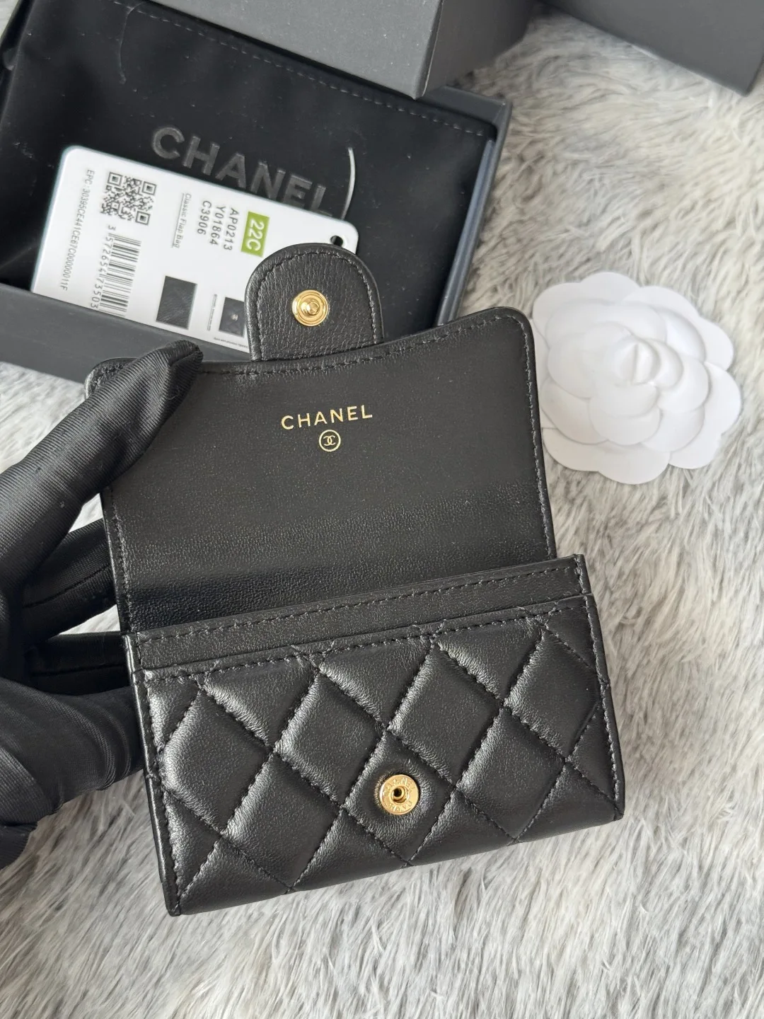 Chanel AP0214 Lambskin CF Cardholder - Detail view 7