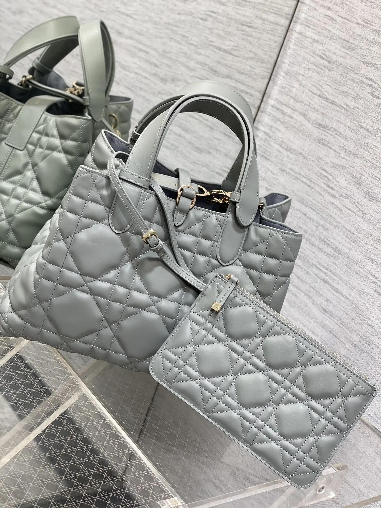 Dior Rock Grey Toujours Medium Handbag - Detail view 4