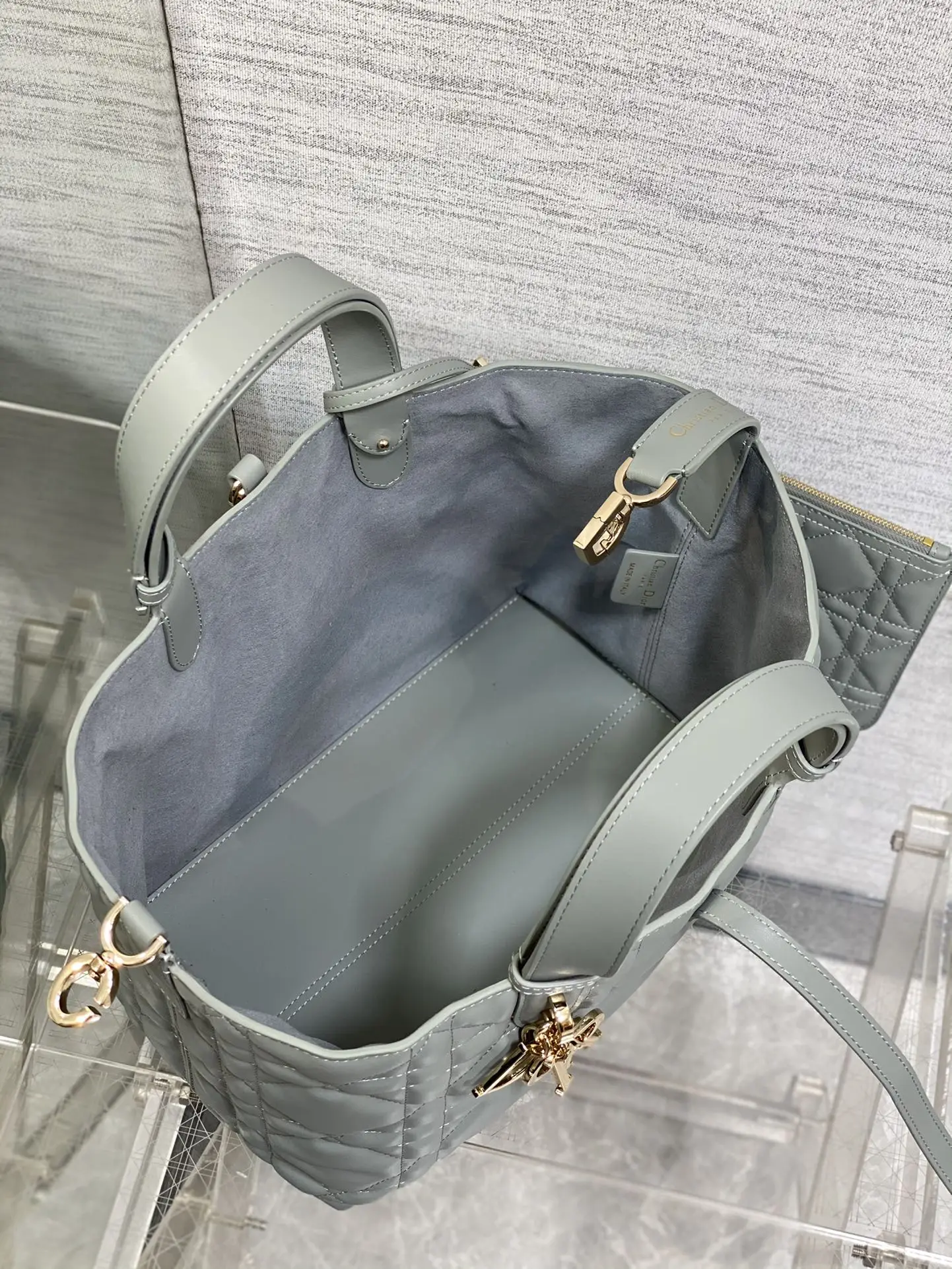 Dior Rock Grey Toujours Medium Handbag - Detail view 8