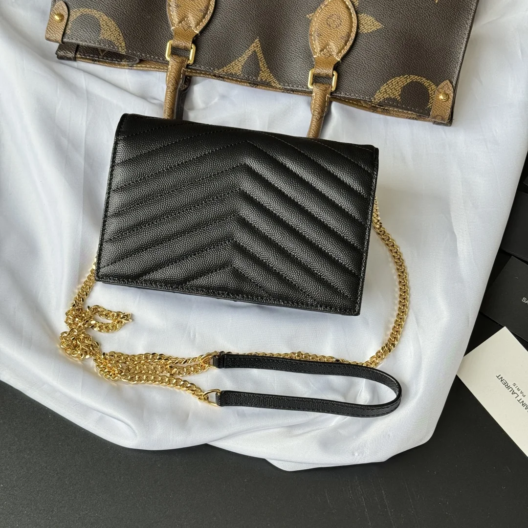 SAINT LAURENT 393953 WOC Small Envelope Bag - Detail view 2