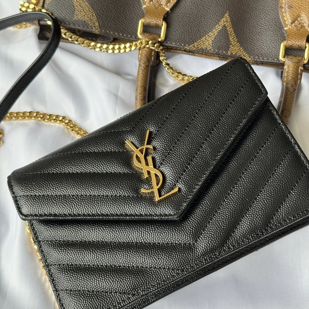 SAINT LAURENT 393953 WOC Small Envelope Bag - Detail view 4