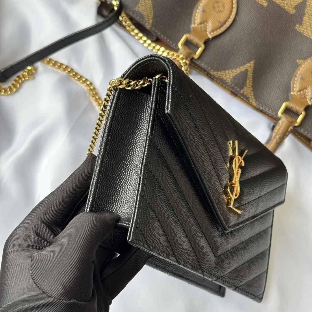 SAINT LAURENT 393953 WOC Small Envelope Bag - Detail view 5