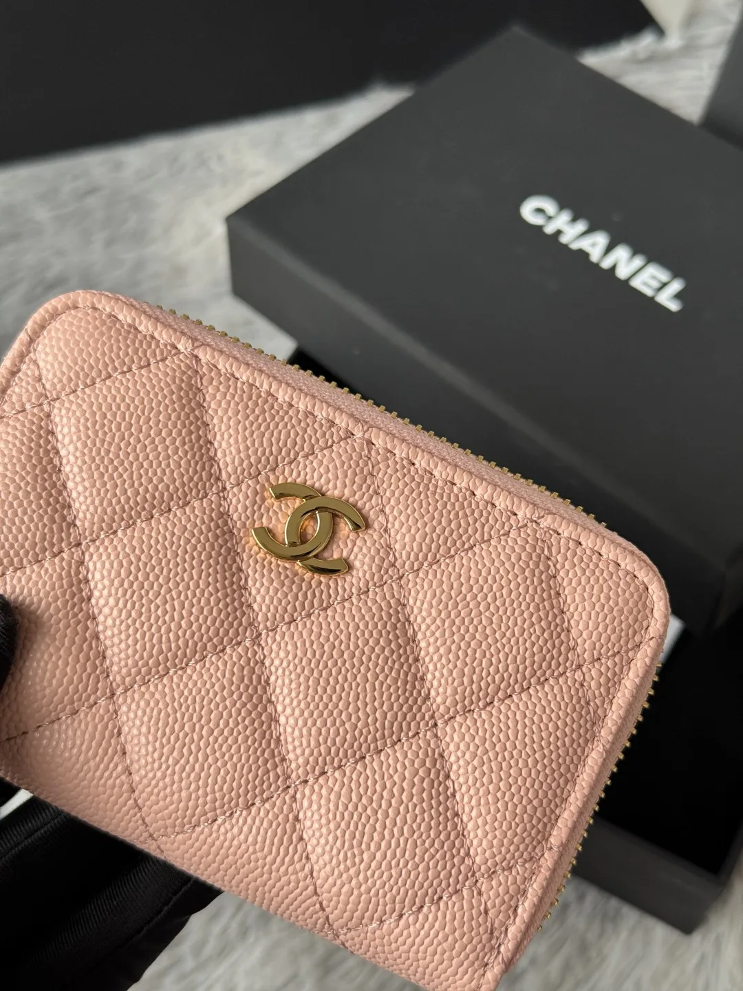 Chanel AP0216 Zipper Coin Purse - Detail view 6