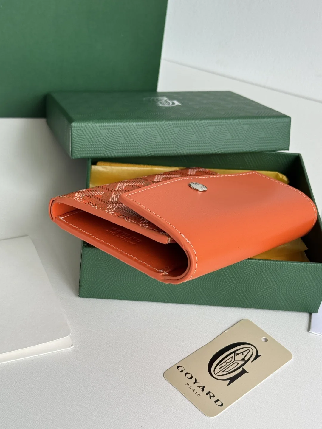 Goyard 3319 Saint-Gabriel Envelope Trifold Wallet - Detail view 4