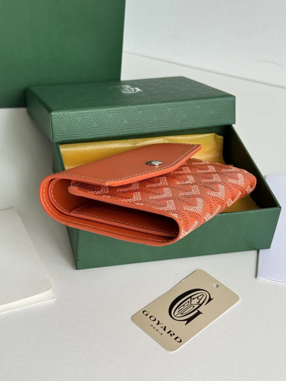 Goyard 3319 Saint-Gabriel Envelope Trifold Wallet - Detail view 5