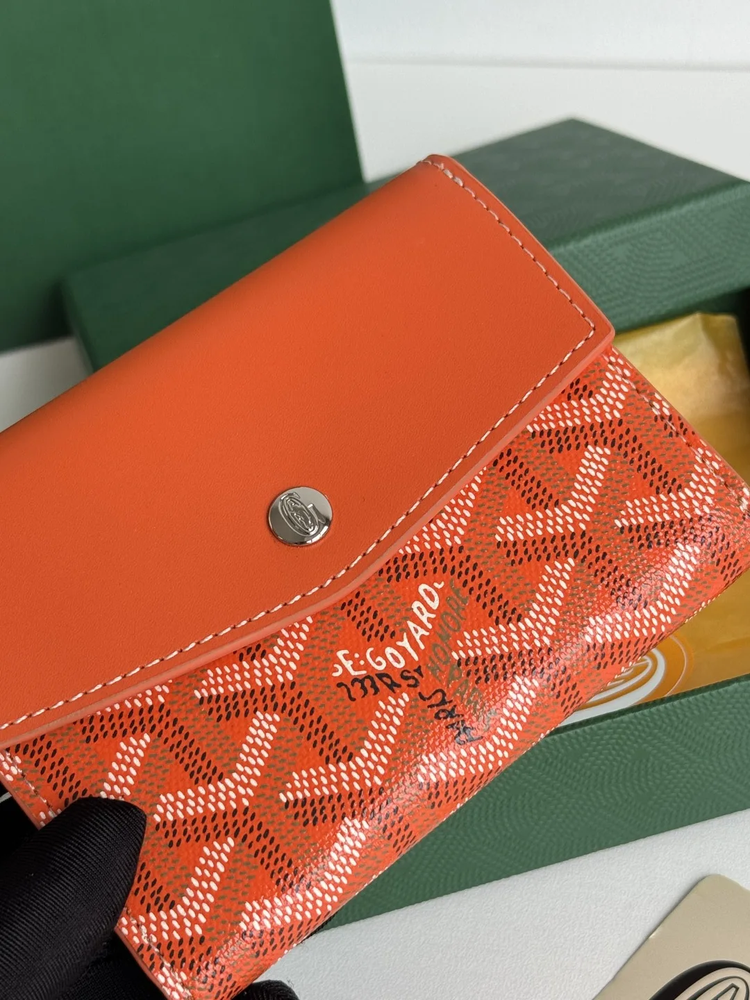Goyard 3319 Saint-Gabriel Envelope Trifold Wallet - Detail view 6