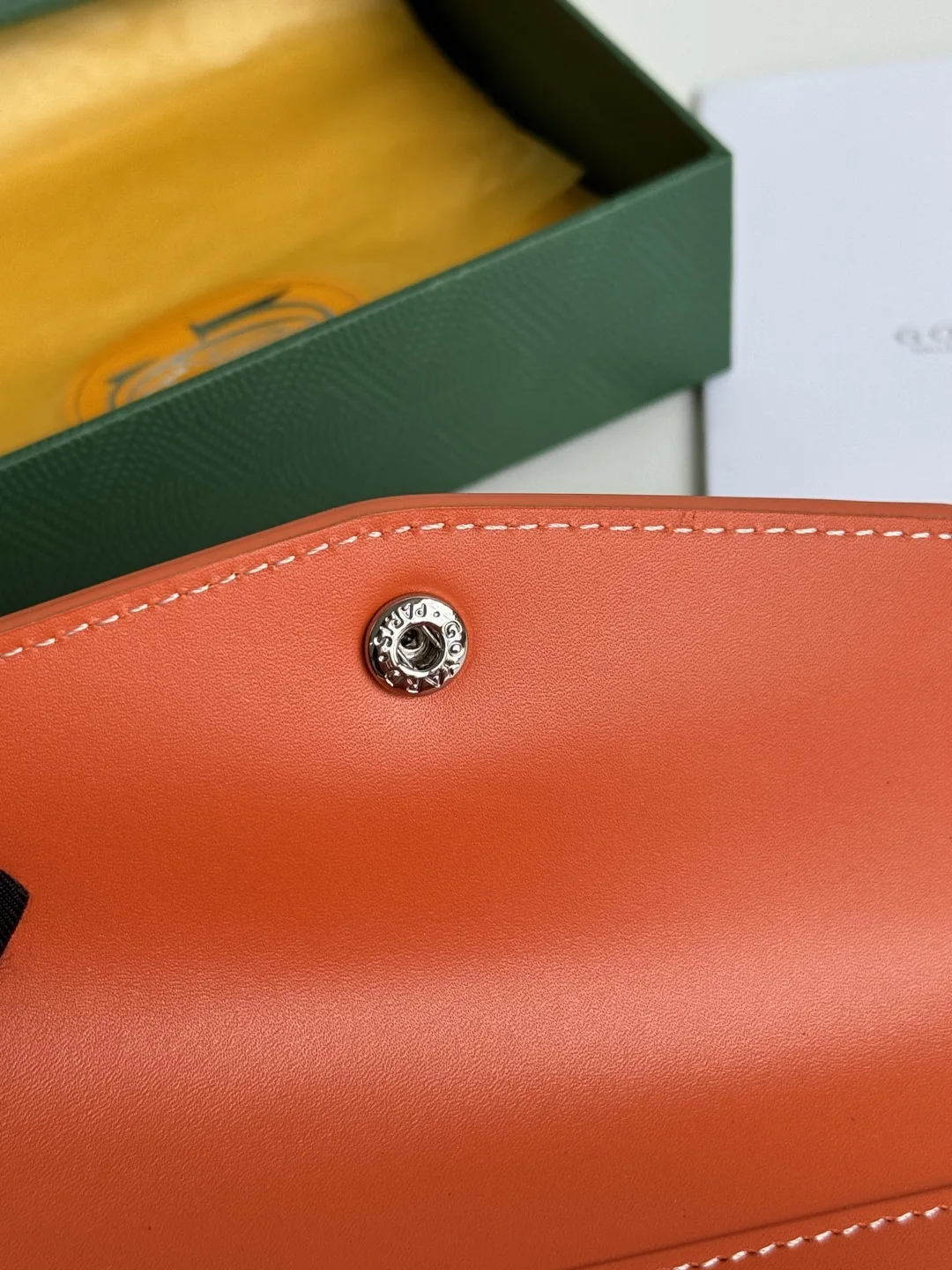 Goyard 3319 Saint-Gabriel Envelope Trifold Wallet - Detail view 10