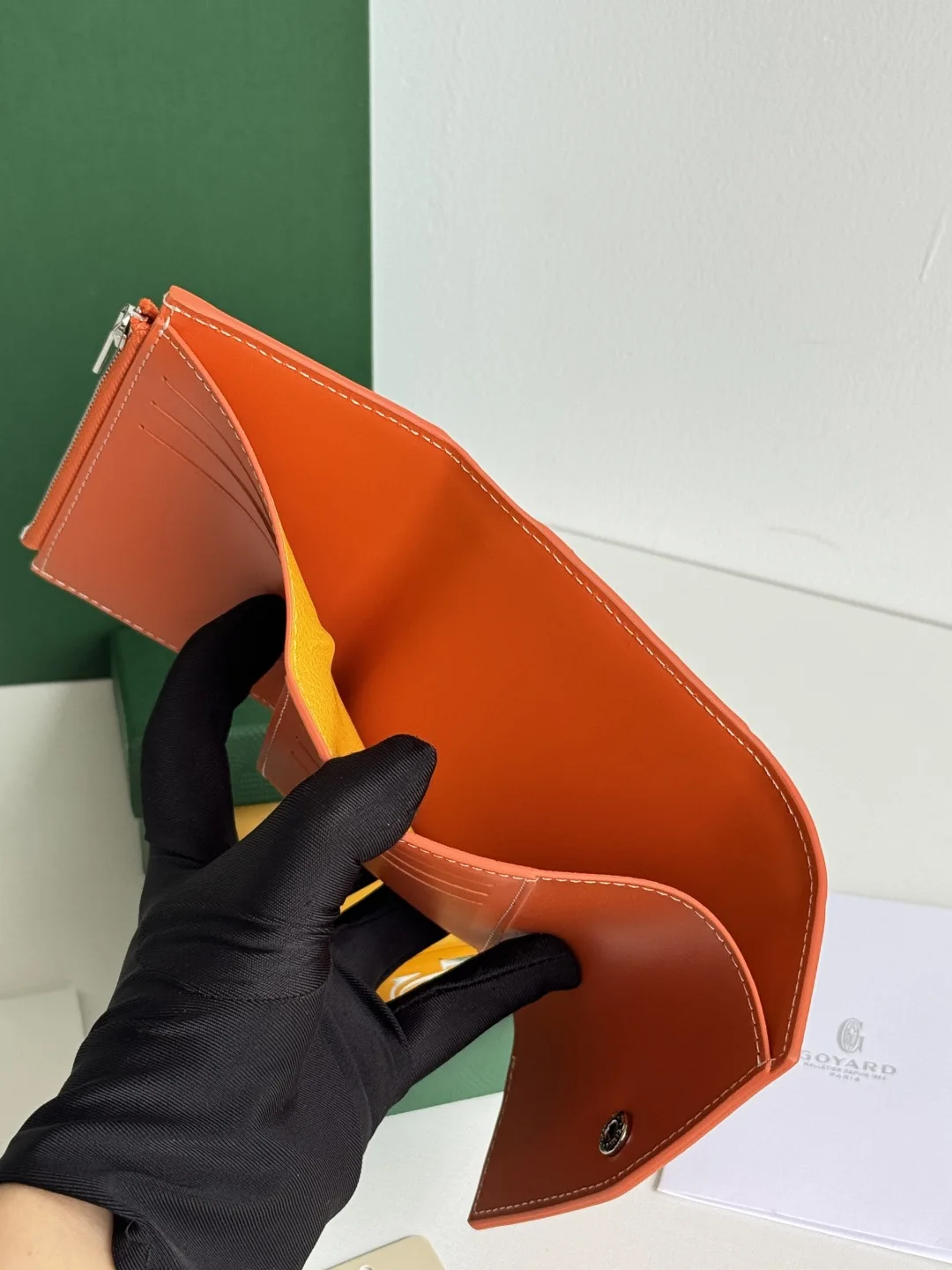 Goyard 3319 Saint-Gabriel Envelope Trifold Wallet - Detail view 11