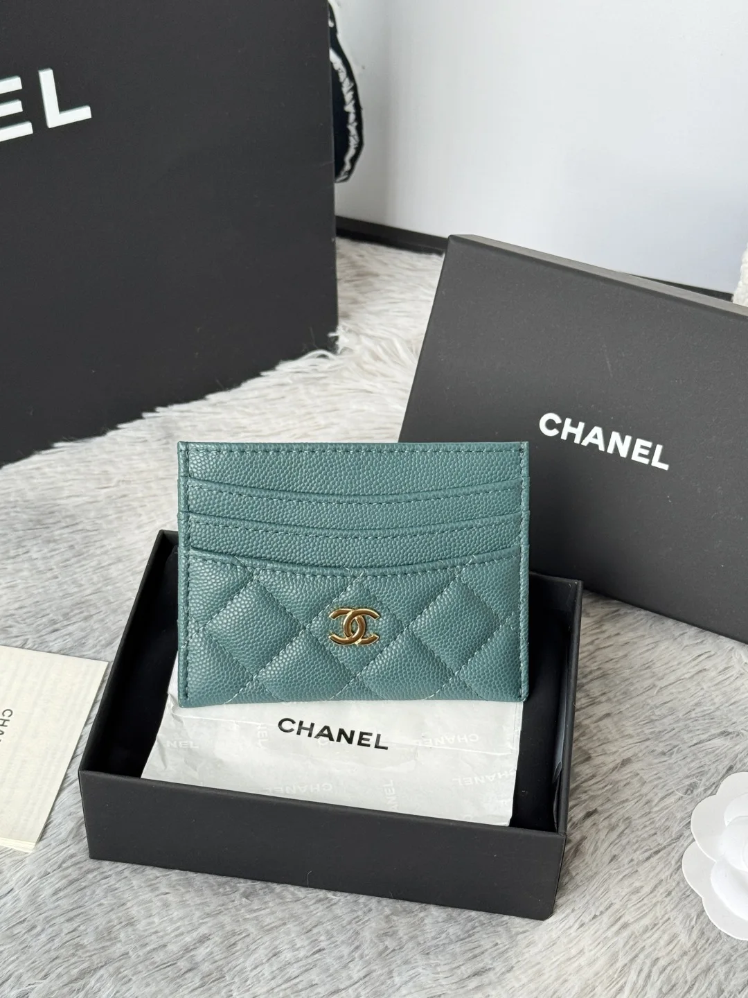 Chanel AP4472 2025 Cowhide Card Holder - Detail view 2