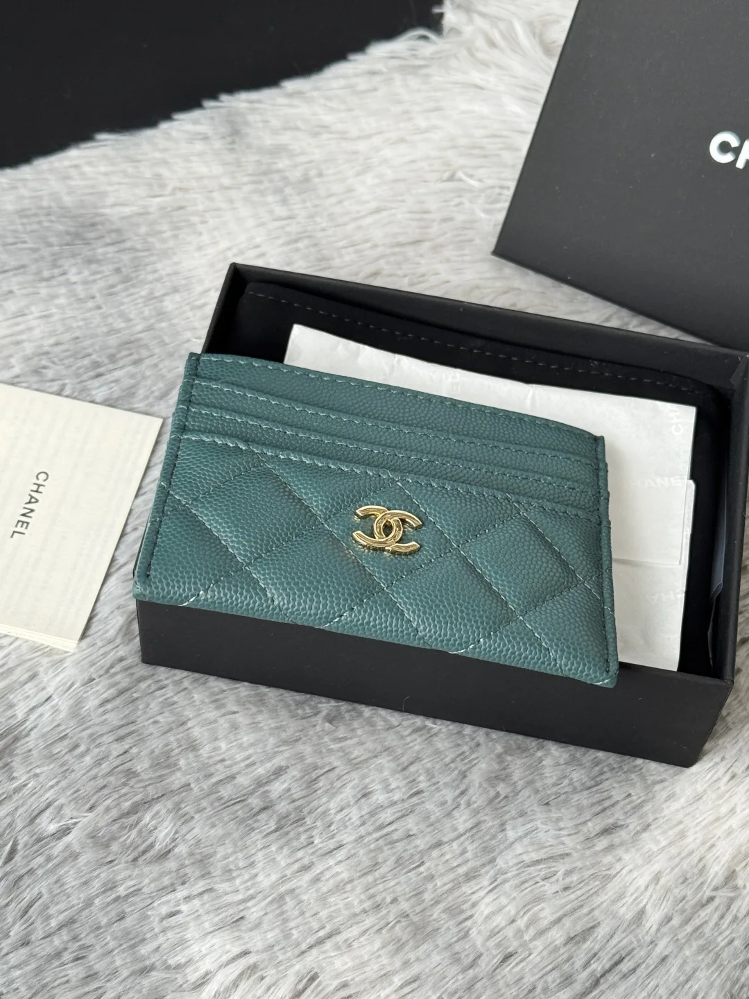 Chanel AP4472 2025 Cowhide Card Holder - Detail view 5